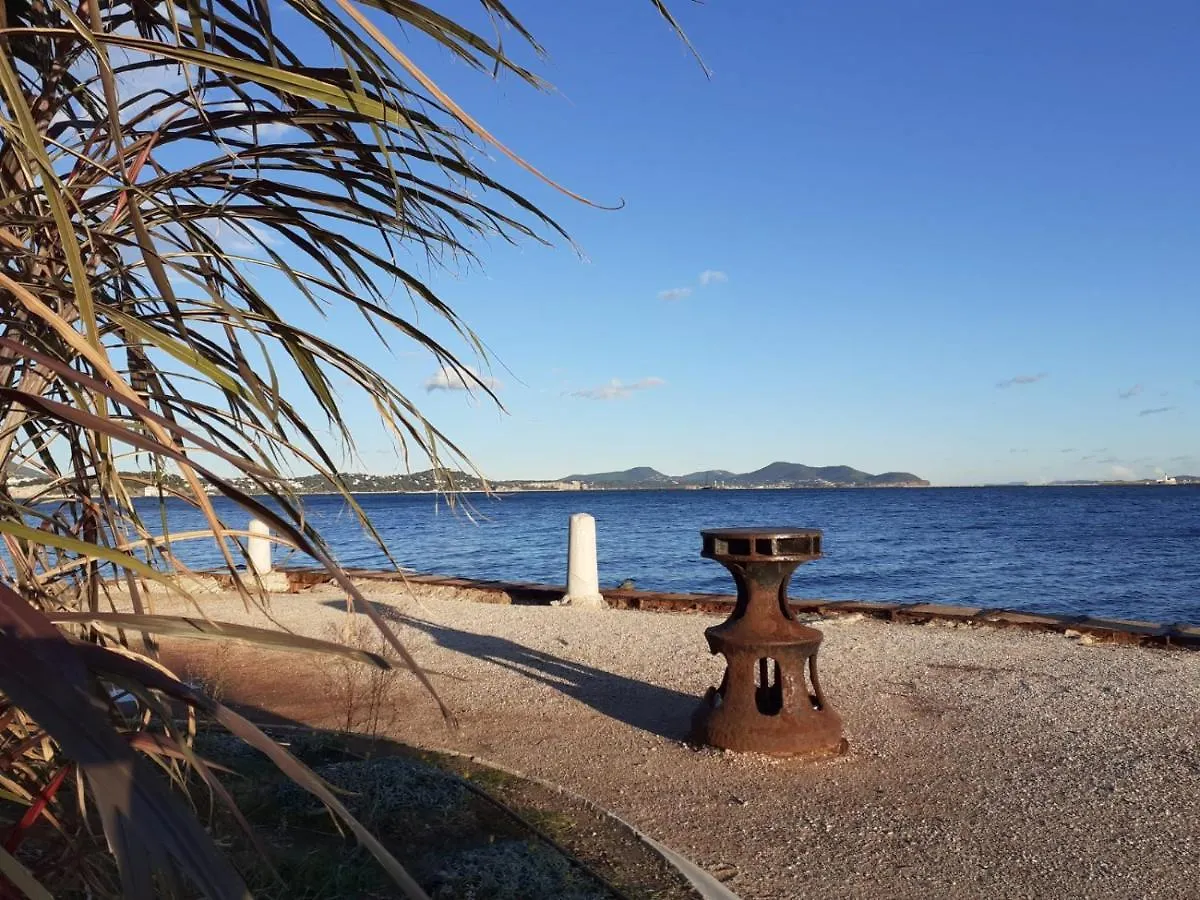 3 Etoiles Au Bord De L'Eau Apartment La Seyne-sur-Mer France